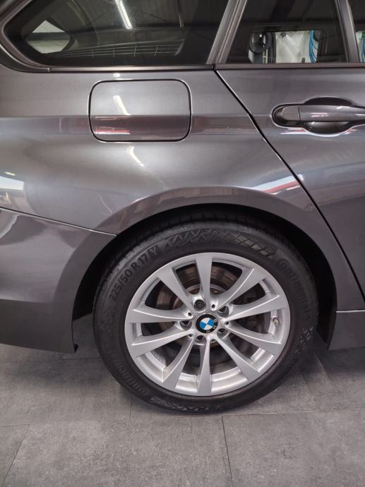 BMW serija 3 Touring 320d automatik, fotografija 6