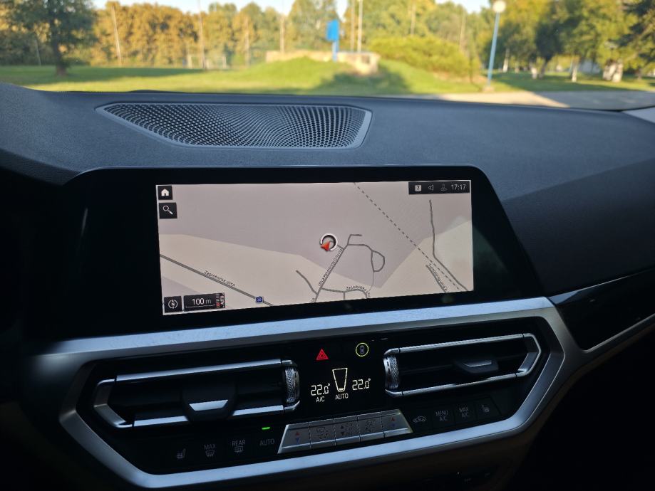 BMW serija 3 Touring 320d Sportline,navi,led,, fotografija 12