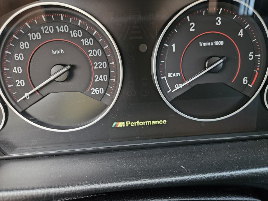 BMW serija 3 320d / M Performance paket / M podvozje / Iznimno očuvan, fotografija 13