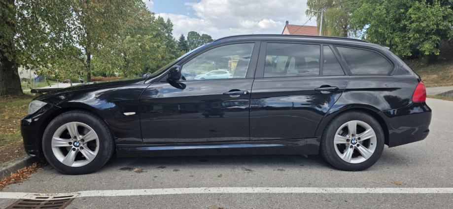BMW serija 3 Touring 320d Top stanje. Reg 09/27, fotografija 2