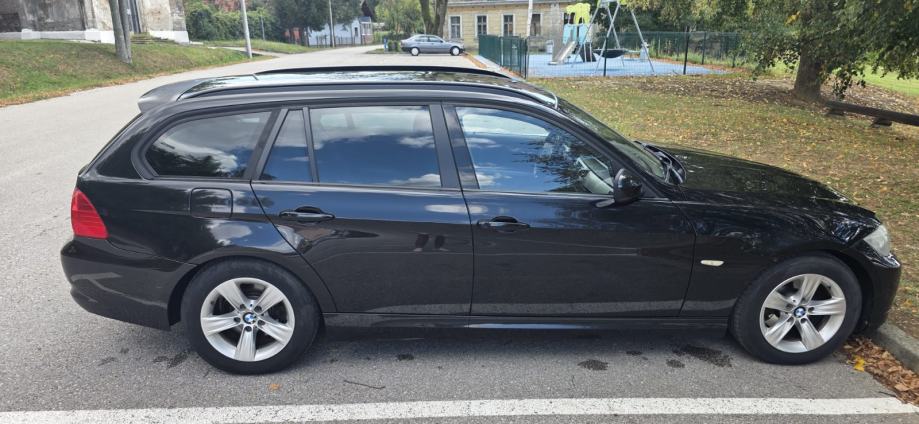 BMW serija 3 Touring 320d Top stanje. Reg 09/27, fotografija 8