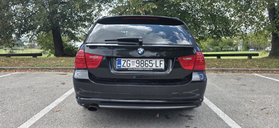 BMW serija 3 Touring 320d Top stanje. Reg 09/27, fotografija 10