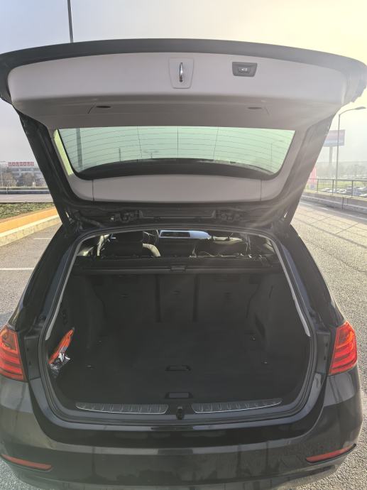 BMW serija 3 Touring 320d Xd automatik, fotografija 6
