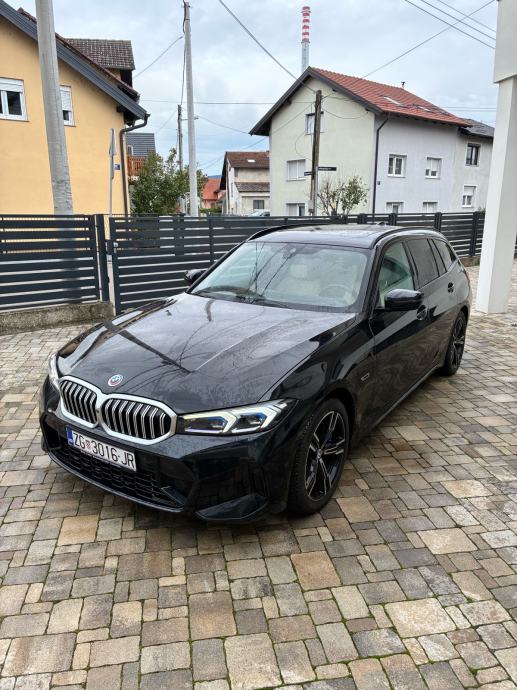 BMW serija 3 Touring 330e M Sport, fotografija 2