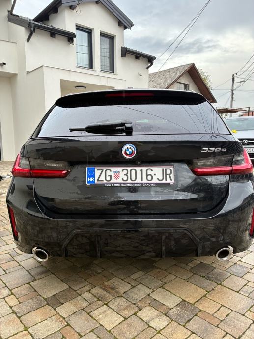 BMW serija 3 Touring 330e M Sport, fotografija 4