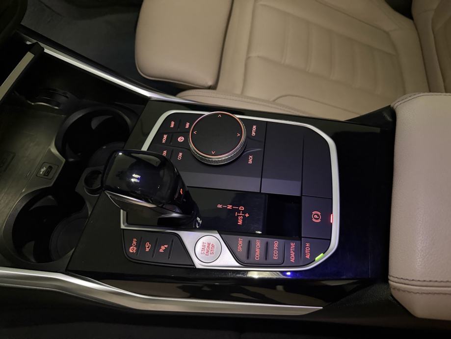 BMW serija 3 Touring M340d automatik, fotografija 12