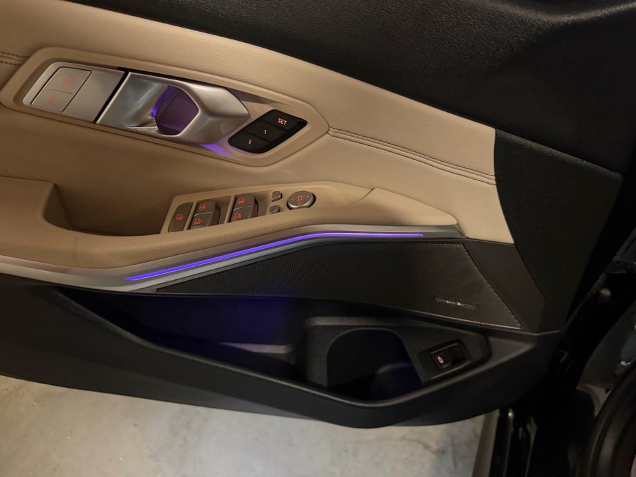 BMW serija 3 Touring M340d automatik, fotografija 13