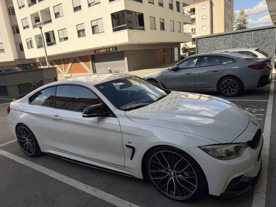 BMW serija 4 Coupe 420d Zamjena za auto s 4 vrata, fotografija 2