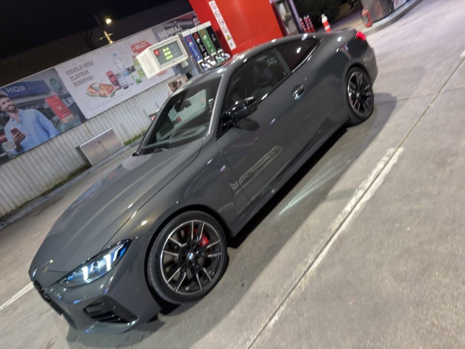 BMW M440i xDrive Individual M Technik 2026, fotografija 4