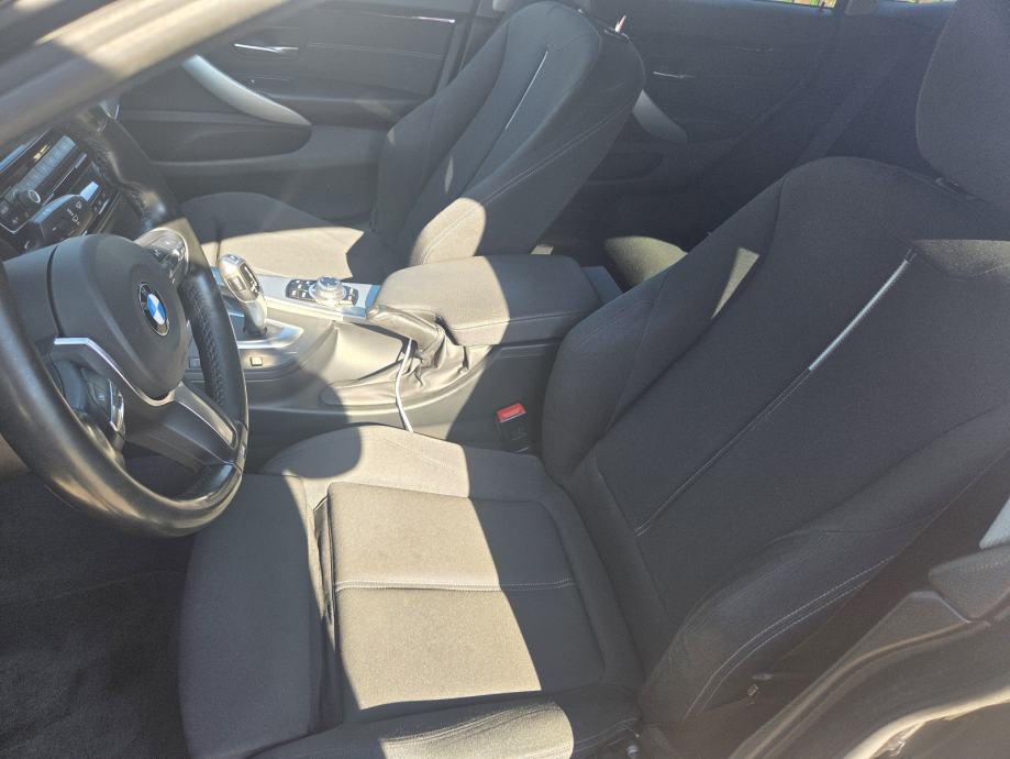 BMW serija 4 Gran Coupe 418d Sport, fotografija 9