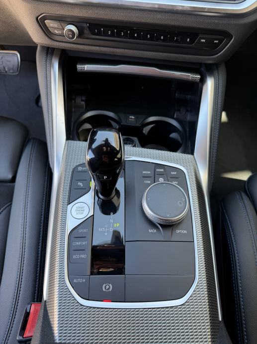 BMW serija 4 Gran Coupe 420d xDrive M OPREMA, fotografija 12