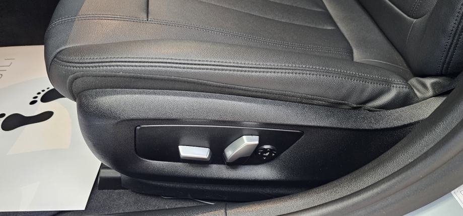 BMW serija 5 520d automatik ADVANTAGE,190KS, fotografija 12