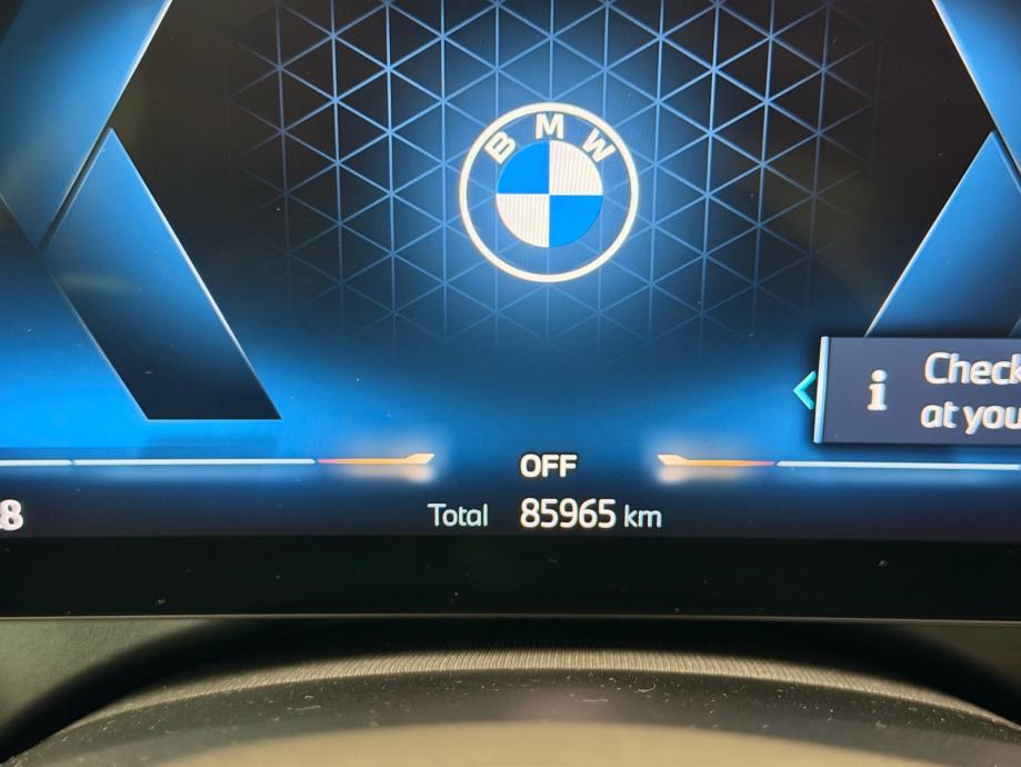BMW serija 5 520d automatik M-sport, fotografija 10