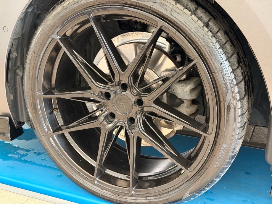 BMW serija 5 520d automatik M-sport, fotografija 19