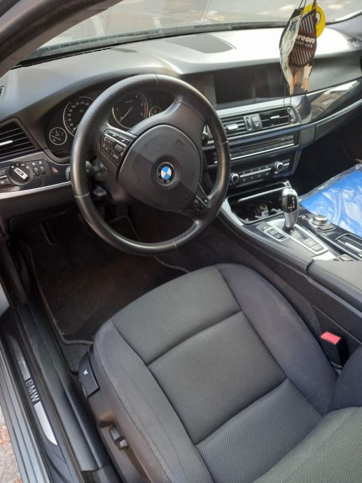 BMW serija 5 520d automatik. Cijena 10.500 e, fotografija 4