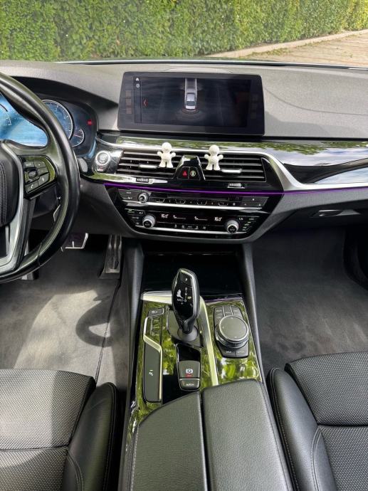 BMW serija 5 520d automatik, fotografija 5