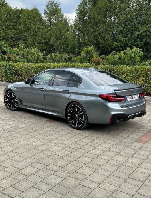 BMW serija 5 520d automatik, fotografija 8