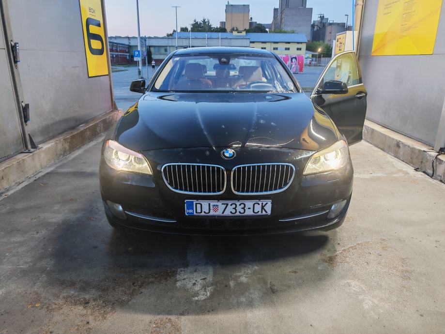 BMW serija 5 520d automatik, fotografija 7