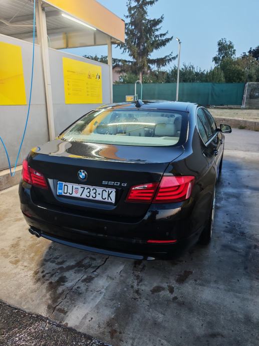 BMW serija 5 520d automatik, fotografija 4