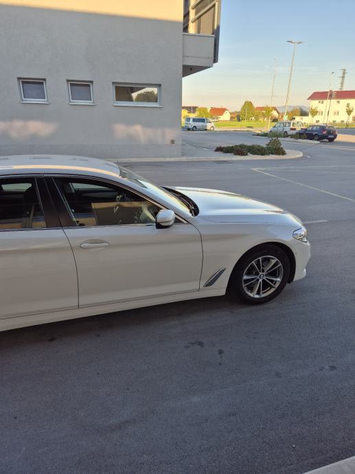 BMW serija 5 520d automatik, fotografija 8