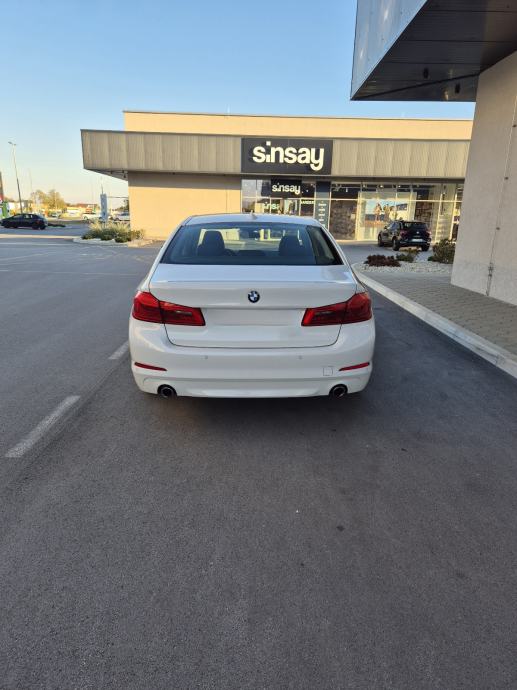 BMW serija 5 520d automatik, fotografija 6