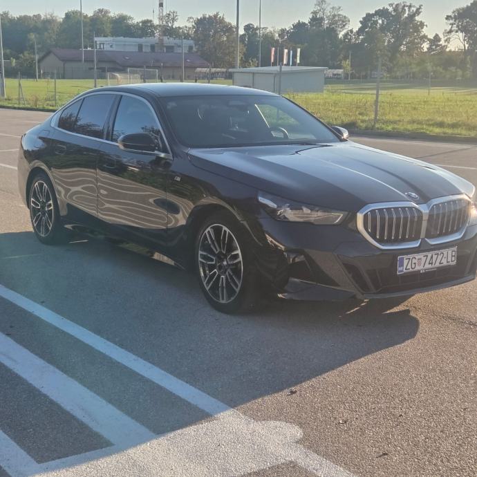 BMW serija 5 520d automatik, fotografija 5
