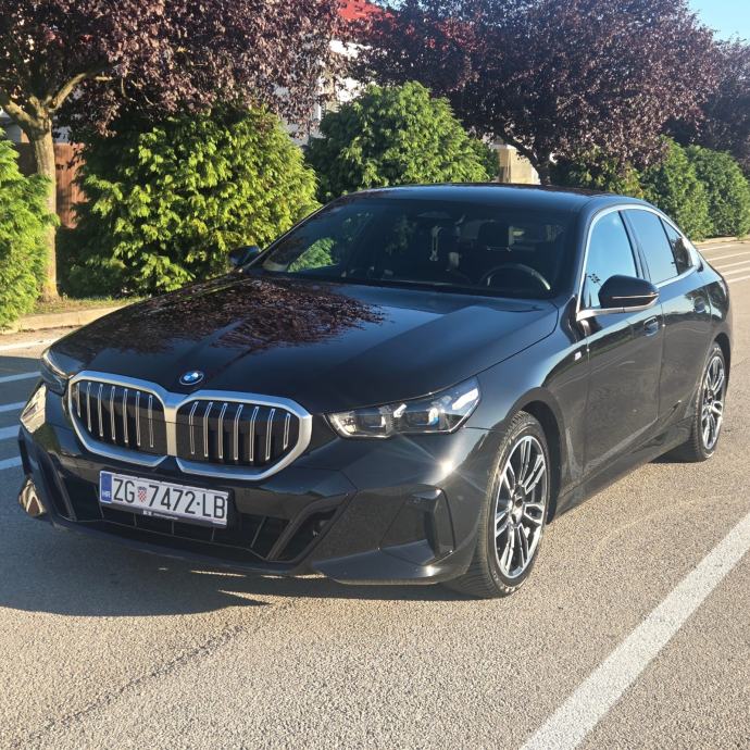 BMW serija 5 520d automatik, fotografija 4