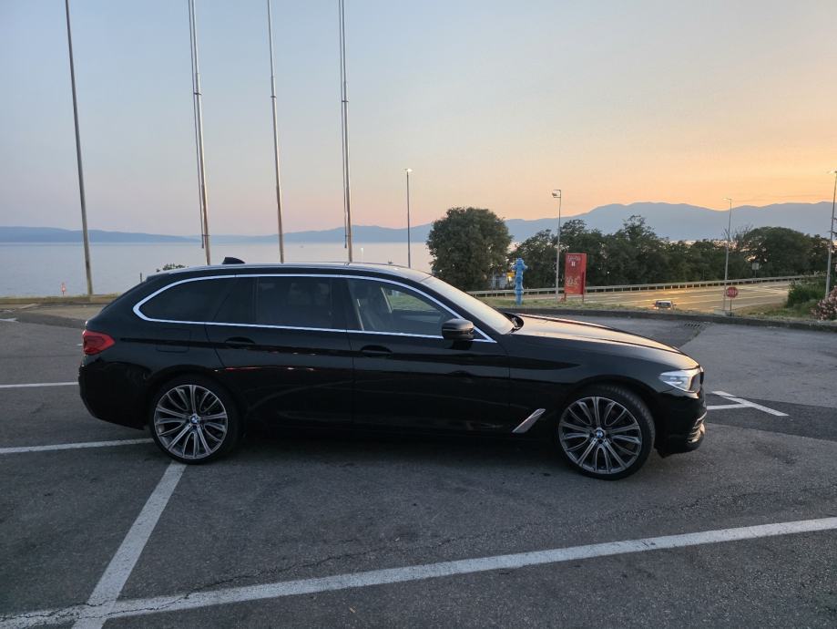 BMW serija 5 520d automatik, fotografija 2