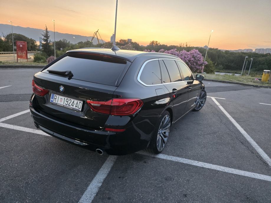BMW serija 5 520d automatik, fotografija 9