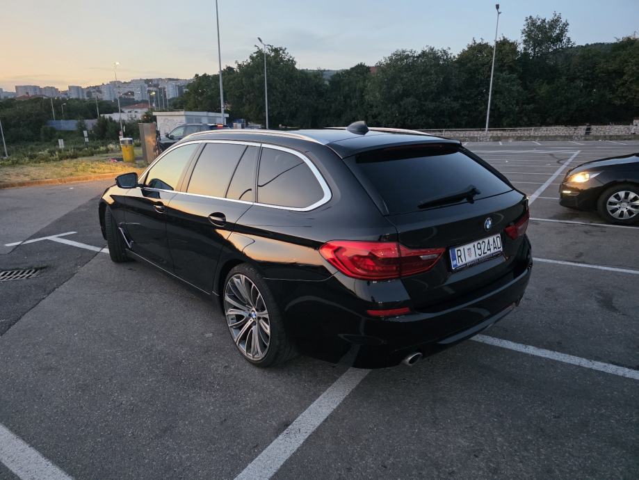 BMW serija 5 520d automatik, fotografija 18