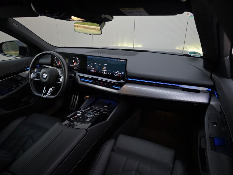 BMW 520d M Sport, Iconic Glow, Comfort sjedala, Led, Kamera, fotografija 9