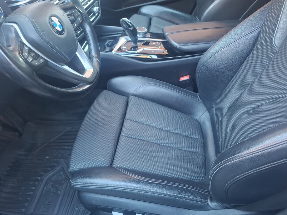 BMW serija 5 520d automatik, fotografija 8