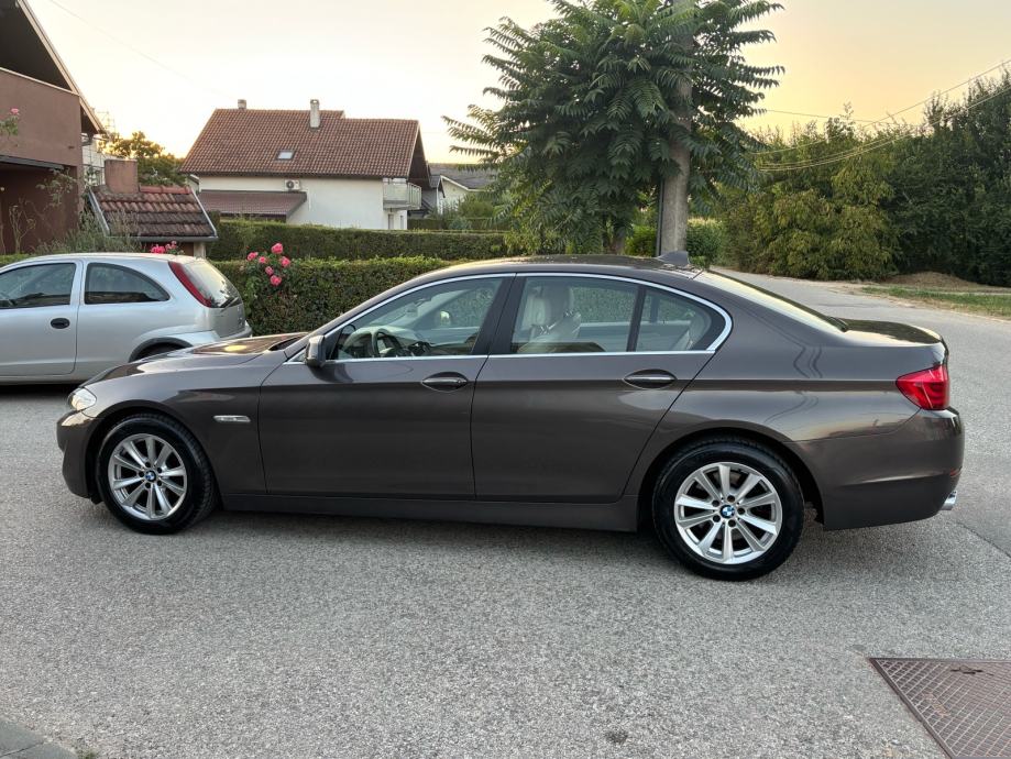 BMW serija 5 520d Edition, 193.314km, fotografija 4