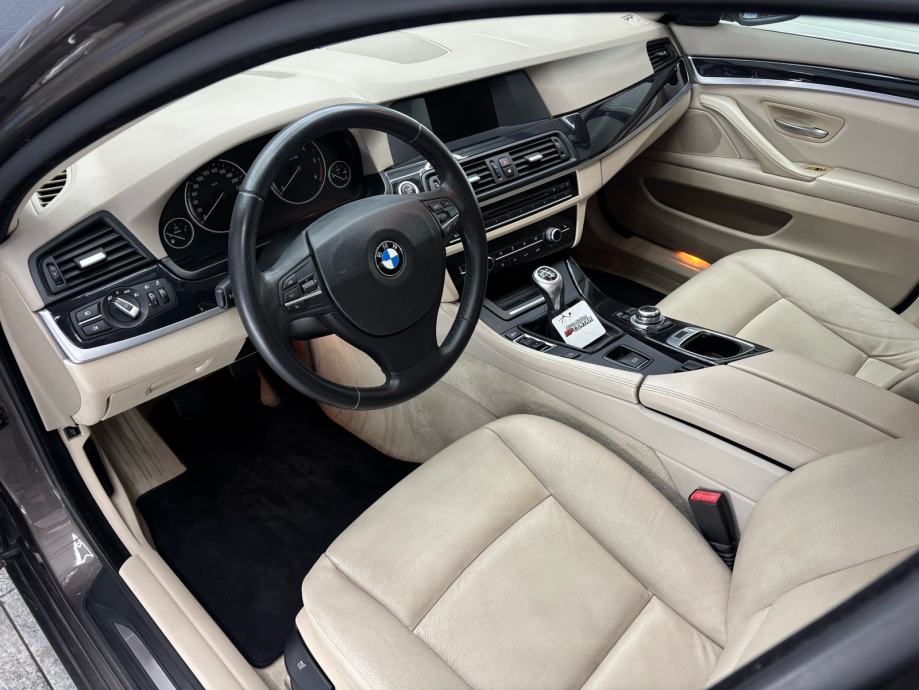 BMW serija 5 520d Edition, 193.314km, fotografija 10