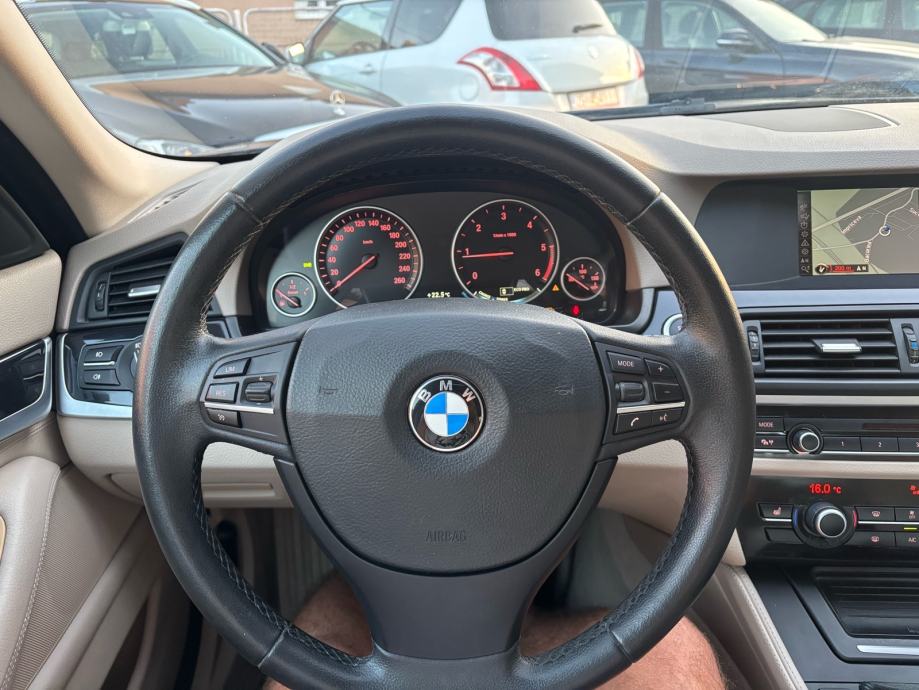 BMW serija 5 520d Edition, 193.314km, fotografija 20