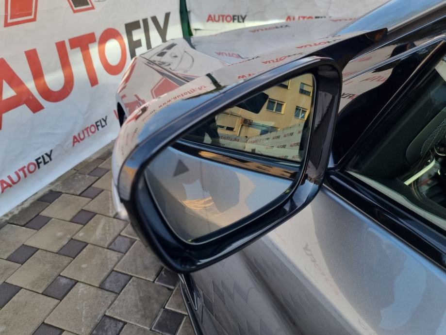 BMW serija 5 520d M-Perfomance, Harman/Kardon, Keyless, 360 Kam, 20 ...