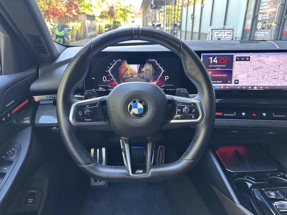 BMW serija 5 520d *M SPORT PRO*360*HEAD*ROLO*MEMORIJA*VENTILACIJA*, fotografija 12