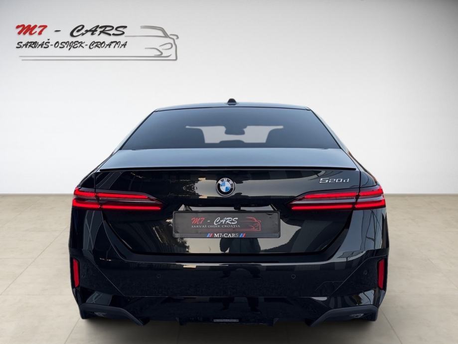 BMW serija 5 520d# M-SPORT PRO# ICONIC# Novi Ambiente# Sp.gr.sjedala, fotografija 8