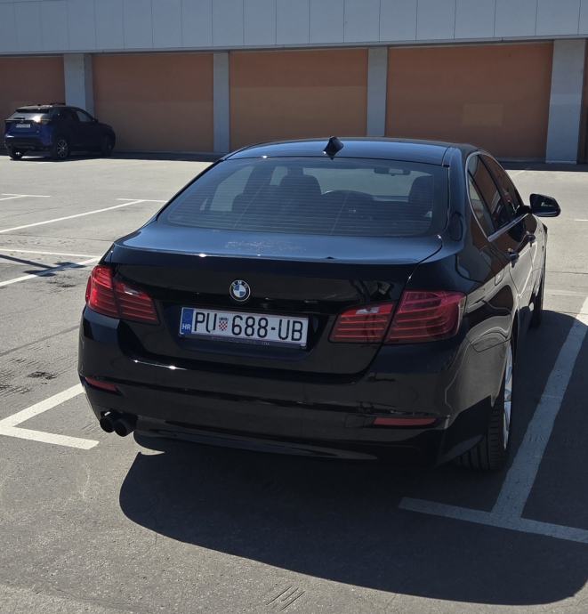 BMW serija 5 520d, fotografija 6