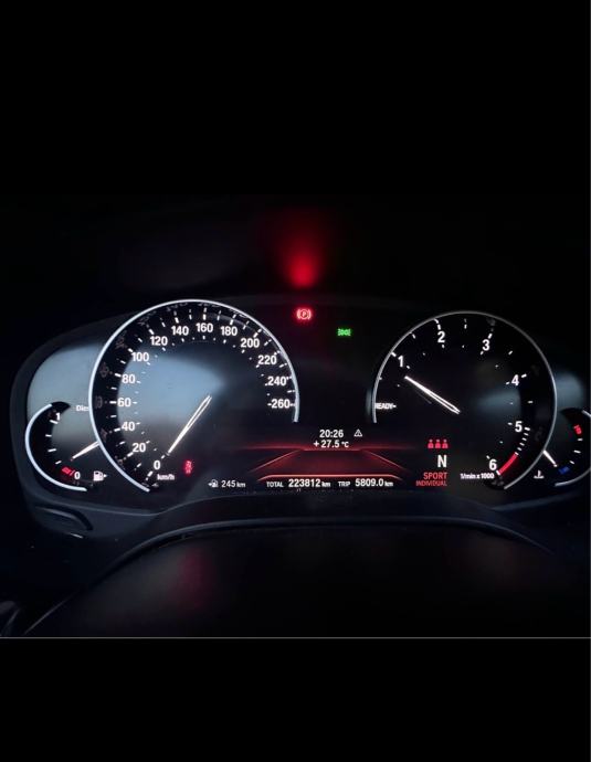 BMW serija 5 520d, fotografija 3