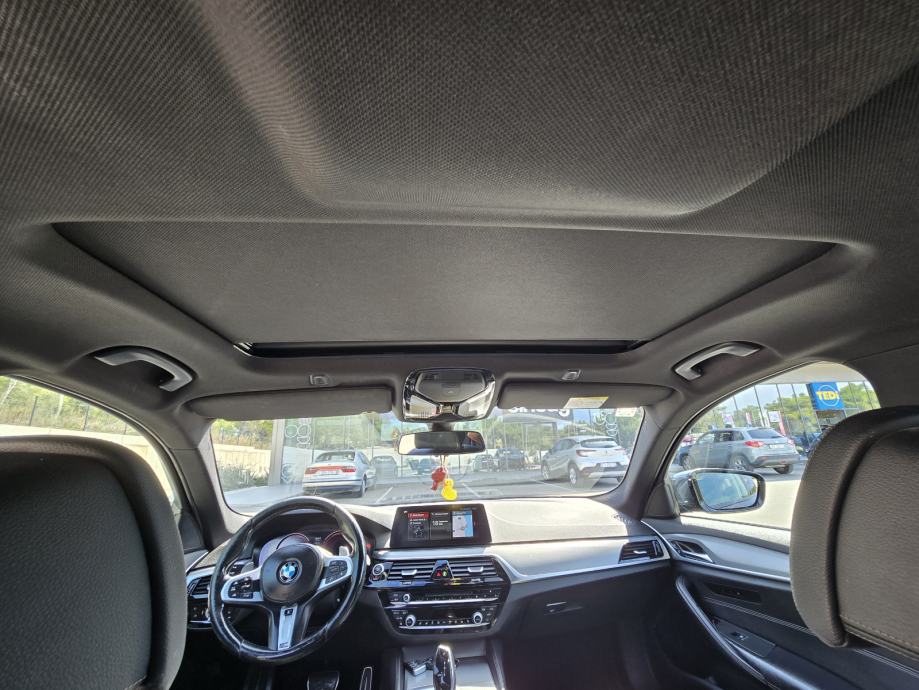 BMW 520d M Sport/Kamera 360/Automatik/Šiber/Koža/Radari/Keyless, fotografija 9