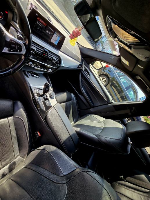 BMW 520d M Sport/Kamera 360/Automatik/Šiber/Koža/Radari/Keyless, fotografija 12