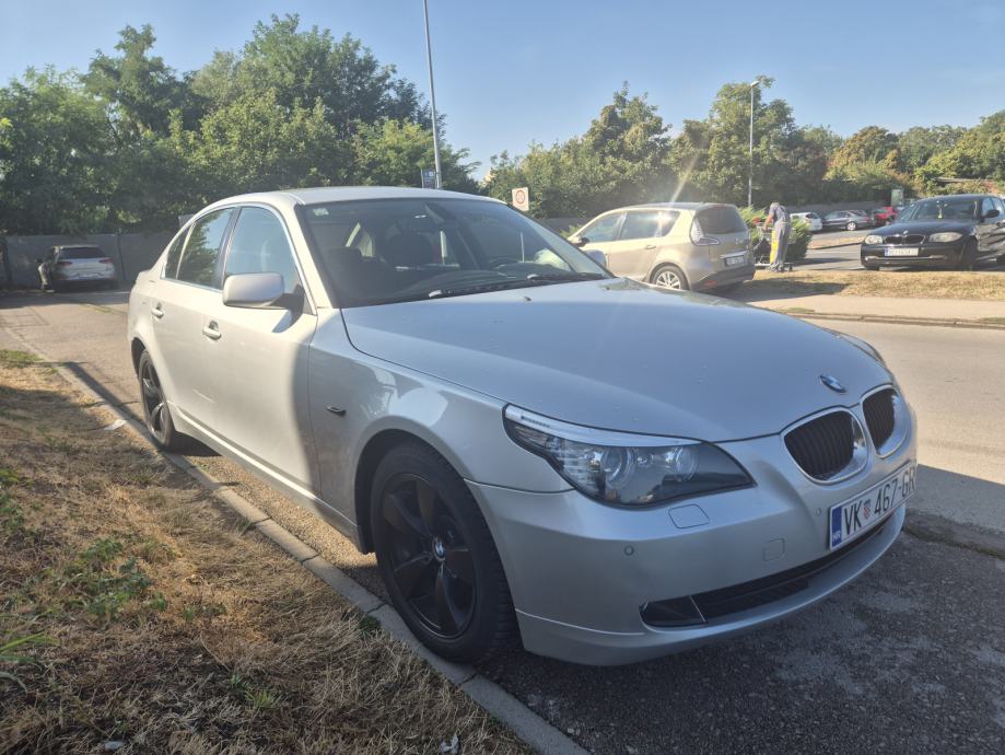 BMW serija 5 520d, fotografija 7