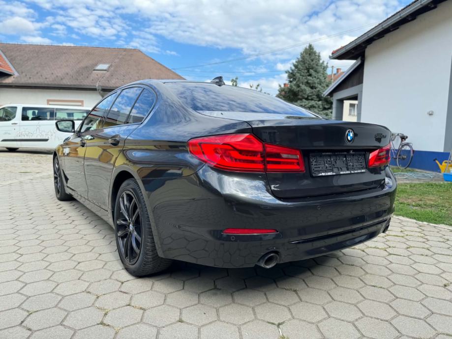BMW serija 5 520d Sport Line *Koža, Navi, Automatik *Garancija 12 mj.*, fotografija 6