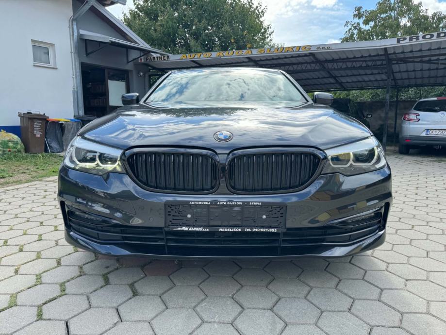 BMW serija 5 520d Sport Line *Koža, Navi, Automatik *Garancija 12 mj.*, fotografija 2