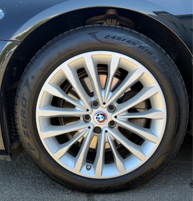 BMW serija 5 520d°VELIKA NAVI°VIRTUAL°AMBI°REG09/27°LEASING BEZ UČEŠĆA, fotografija 15