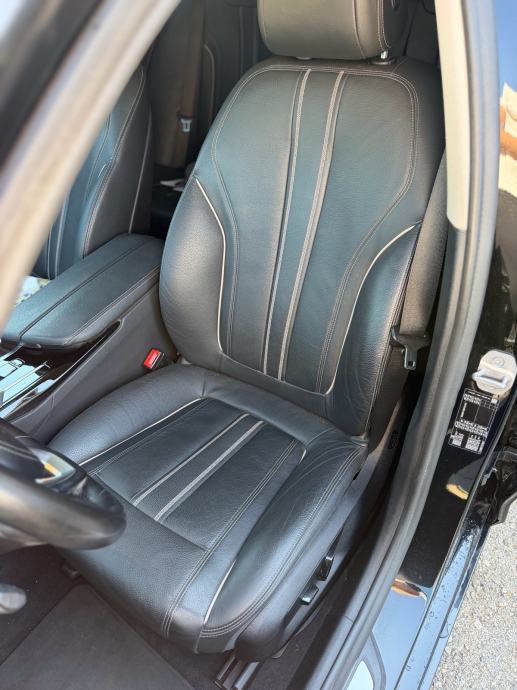 BMW serija 5 520d°VELIKA NAVI°VIRTUAL°AMBI°REG09/27°LEASING BEZ UČEŠĆA, fotografija 11