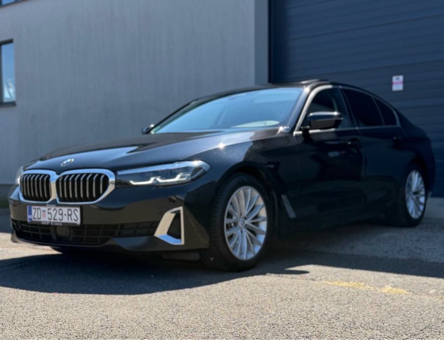 BMW serija 5 520d°VELIKA NAVI°VIRTUAL°AMBI°REG09/27°LEASING BEZ UČEŠĆA, fotografija 8