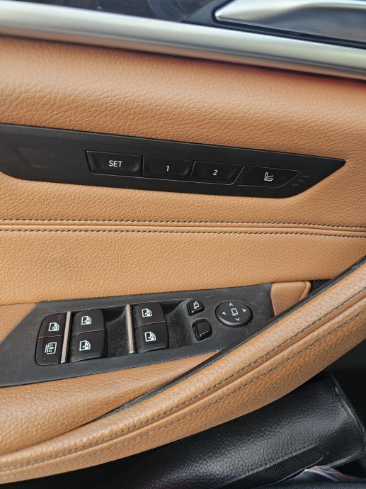 BMW serija 5 520xd Luxury line, fotografija 8