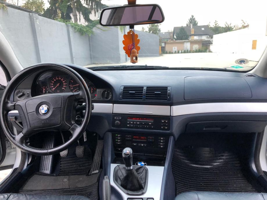 BMW serija 5 528i + PLIN, 1998 god.